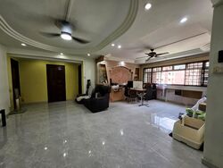 Blk 328 Tampines Street 32 (Tampines), HDB Executive #562070511
